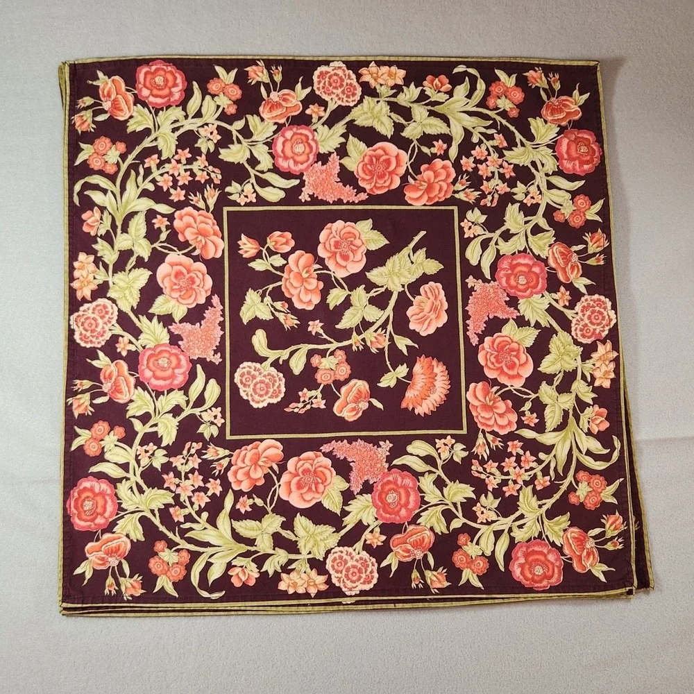 April Cornell Antoinette Burgundy 4-Person Setting 22-inch Napkins & Placemats